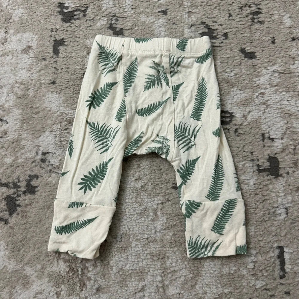 Kate Quinn Baby Girl 3-Piece Bundle Size 0-3 Months